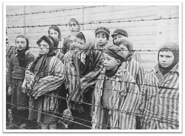 Holocaust RemembranceSource: CC / Sienda